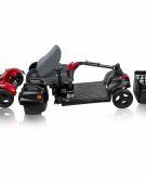 Scooter desmontado en varias piezas